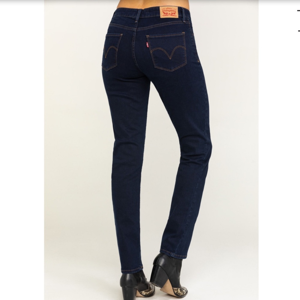 Levi's Mid Rise Skinny Jeans